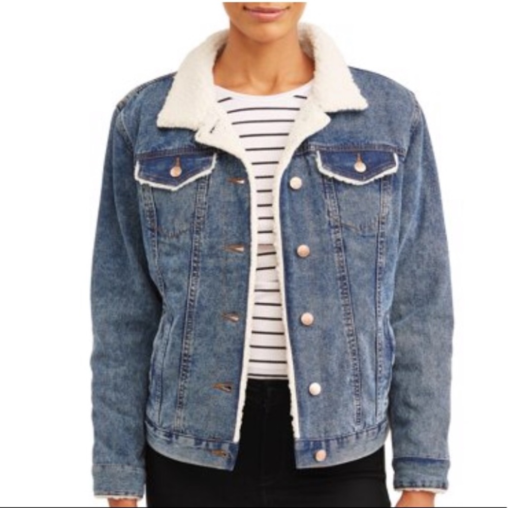 New like Levi’s Sherpa Lined Collar Denim Jacket
